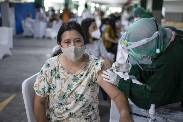  Target Sasaran Vaksinasi di Indonesia Masih di Bawah 25 %