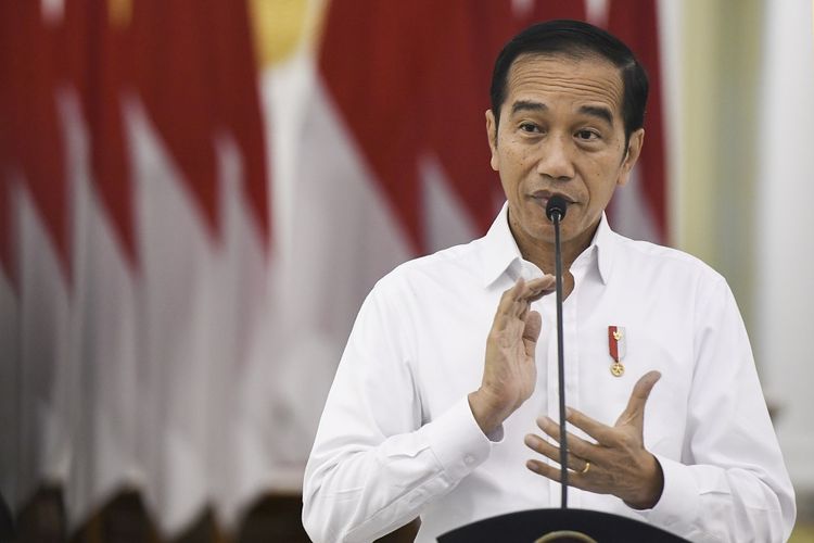  Presiden Jokowi Menghentikan Ekspor Nikel Mentah