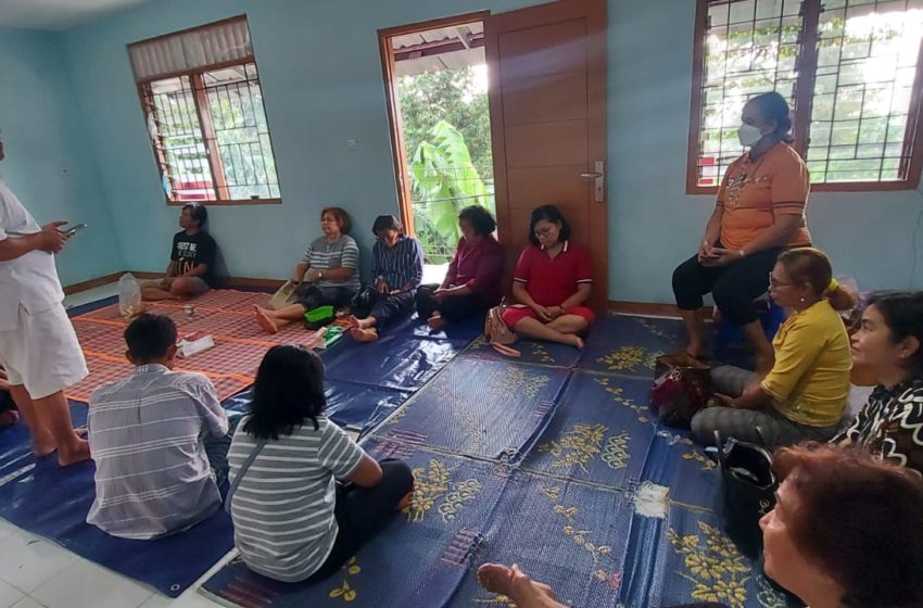  Parhalado HKBP Sukapura Retreat ke Gunung Salak