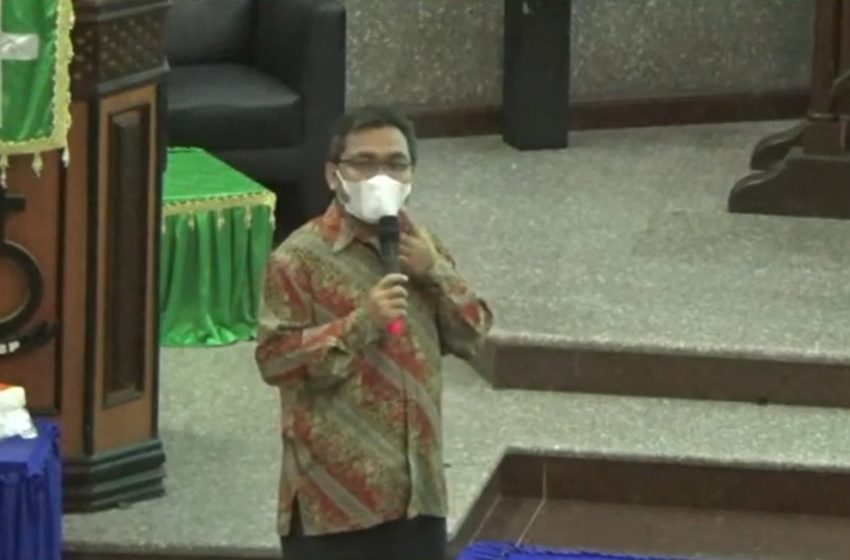  Praeses Borneo Menghadiri Seminar Membangun Motivasi Melayani Berbasis Kecerdasan Spiritual