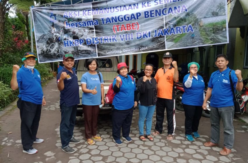  Aksi Kemanusiaan Ke Semeru Bersama Tanggap Bencana (Tabe) HKBP Distrik VIII DKI Jakarta.