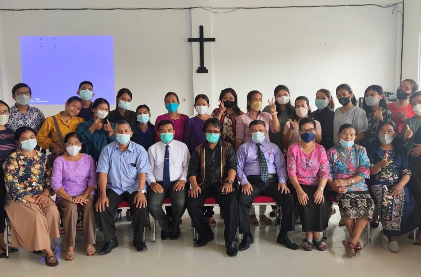  Manfaatkan Hari Libur Nasional, HKBP Maranatha Payung Sekaki Pekanbaru Adakan Pembinaan Guru Sekolah Minggu