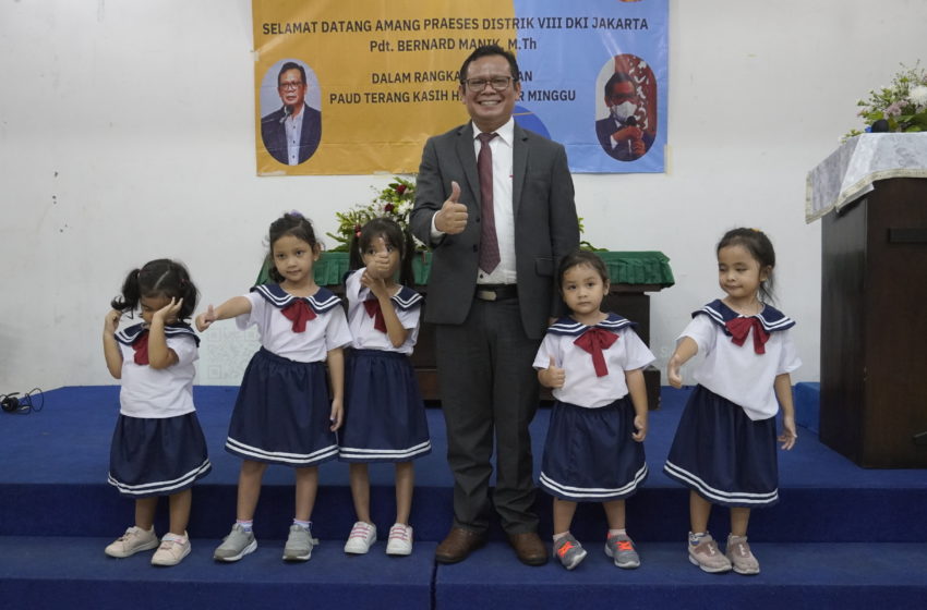  Praeses Bernard Manik : “PAUD Terang Kasih Sarana Mendidik Generasi Baru HKBP”