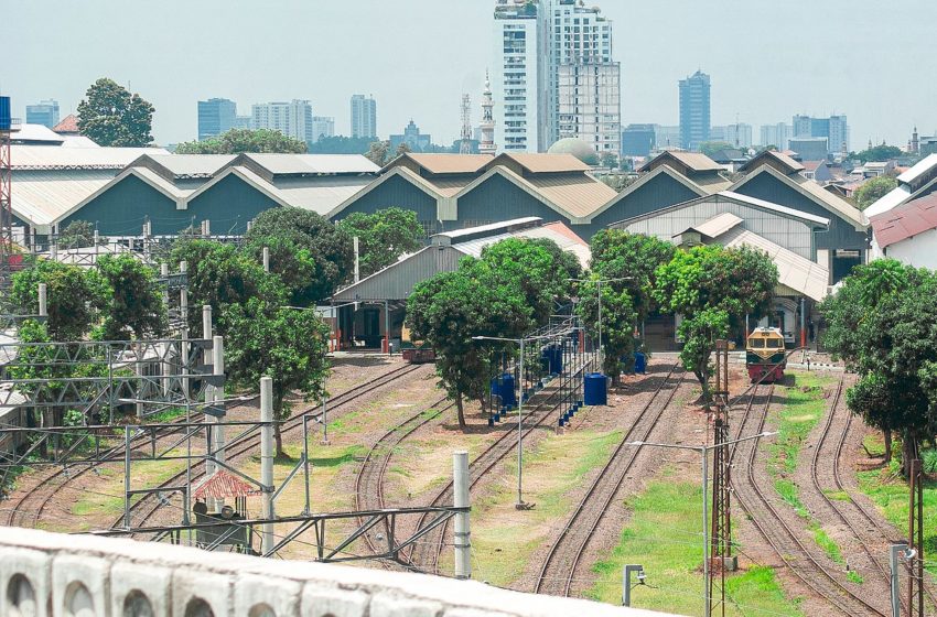  HUT ke 77 Tahun KAI ajak Masyakarat Melihat Bengkel Kereta Api Modern Balai Yasa