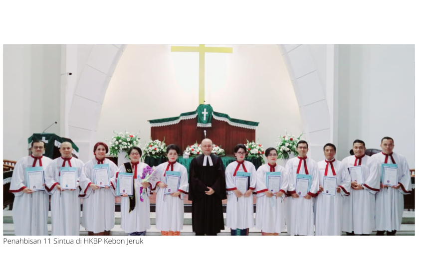  Penahbisan 11 Sintua di HKBP Kebon Jeruk