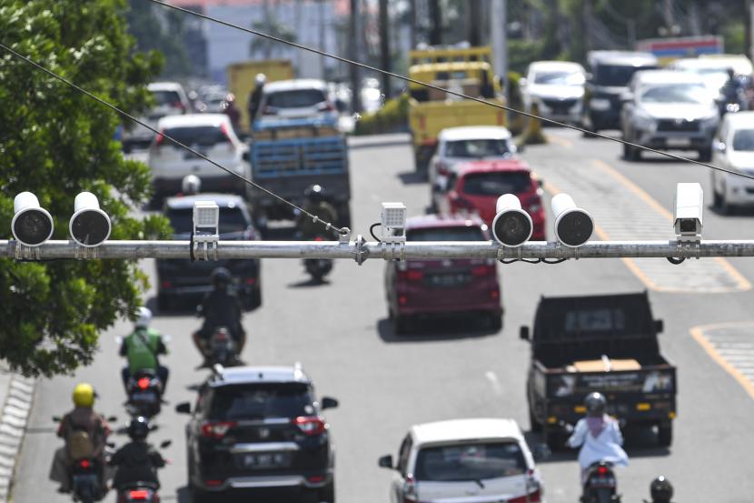  Kamera Tilang Elektronik Dapat Deteksi Pengendara Yang Tidak Memiliki SIM