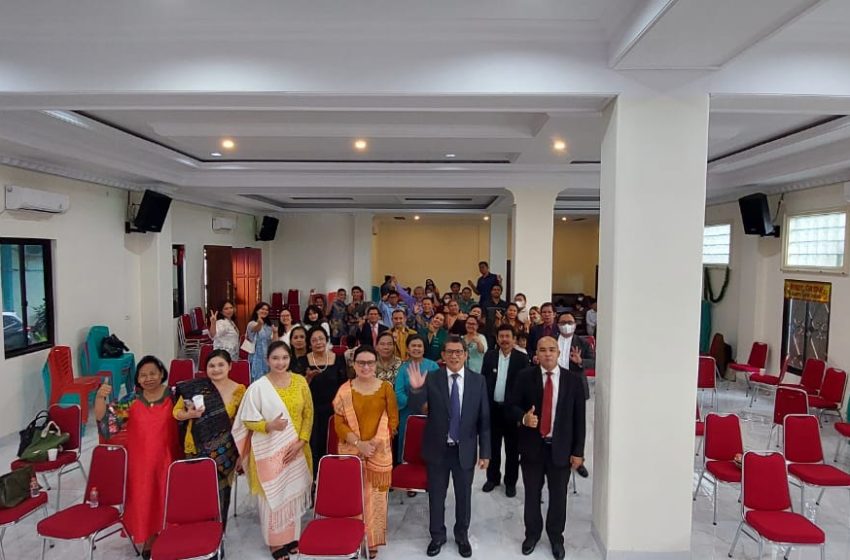  Meski Diguyur Hujan, Ibadah Sekaligus Open House di HKBP Tanjung Priok Timur Berlangsung Dengan Sukacita