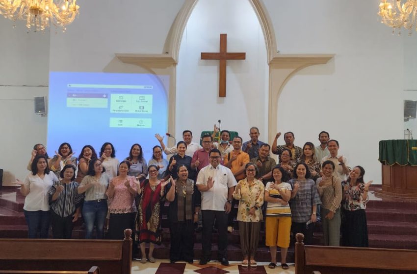  Tingkatkan Pembinaan Remaja, HKBP Mampang Prapatan Gelar Seminar Orang Tua Remaja