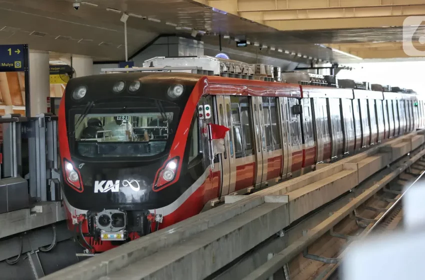 LRT Jabodebek Alami Gangguan, KAI Minta Maaf