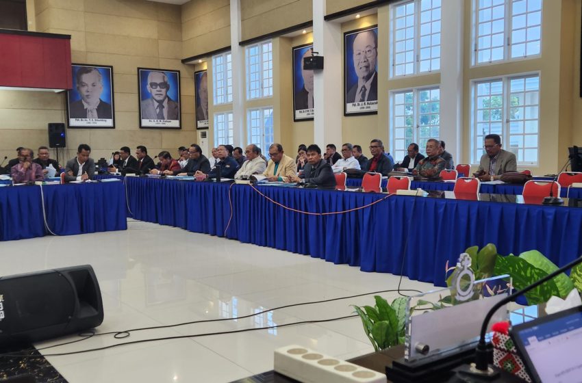  Ephorus HKBP Memimpin Rapat MPS di Gedung Raja Pontas Lumbantobing