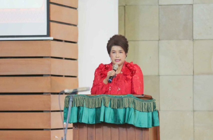  Sandra Sidabutar: “Profesionalisme Dalam Penatalayanan Mesti Menyentuh Kemampuan Bernyanyi Dalam Ibadah!