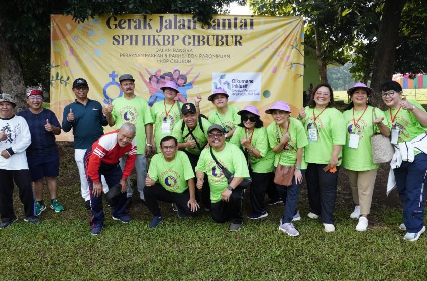  Perempuan HKBP Cibubur Rajut Kebersamaan Dengan Menggelar Jalan Santai di Buperta