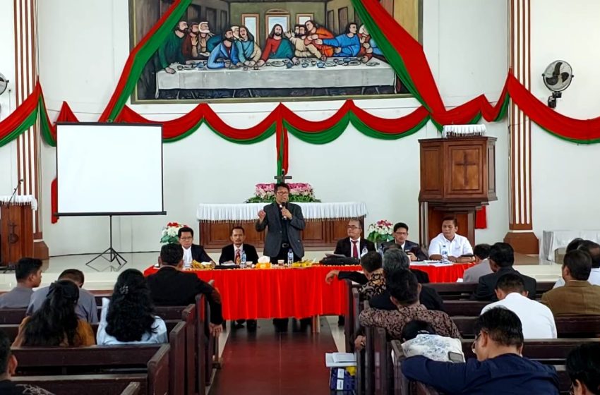  Kadep Koinonia Beri Bimbingan Pastoral Pada Konven Pelayan Penuh Waktu HKBP Distrik Riau