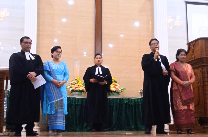  Wakili Praeses, Pdt. Rijon Siahaan Pimpin Temu Pisah Pendeta Ressort di HKBP Rajawali