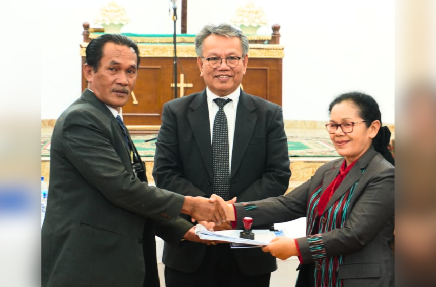  Praeses Oloan Nainggolan Pimpin Serah Terima Pendeta Ressort di HKBP Cakung