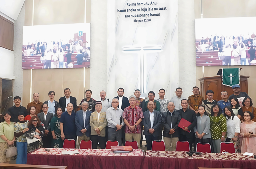 Release Seminar:”Selamatkan Tano Batak, Lestarikan Danau Toba”