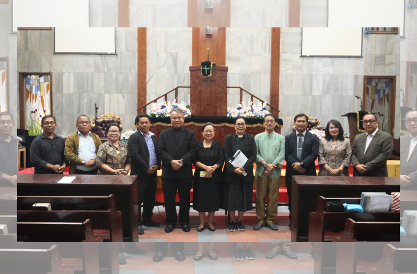 Praeses DKI Jakarta Pimpin Serah Terima Jabatan Pendeta HKBP Jakarta Kota