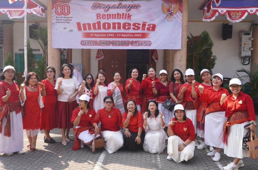  Semangat Seksi Parompuan HKBP Cakung Rayakan HUT RI ke-80 