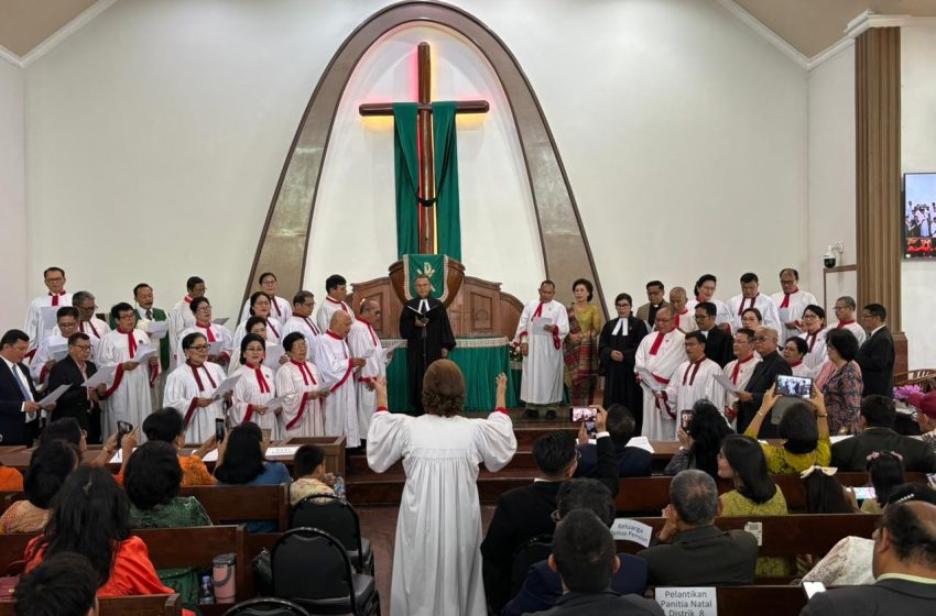 Praeses Distrik Jakarta, Berangkatkan St. Rusman Sagala Purnabakti Sintua