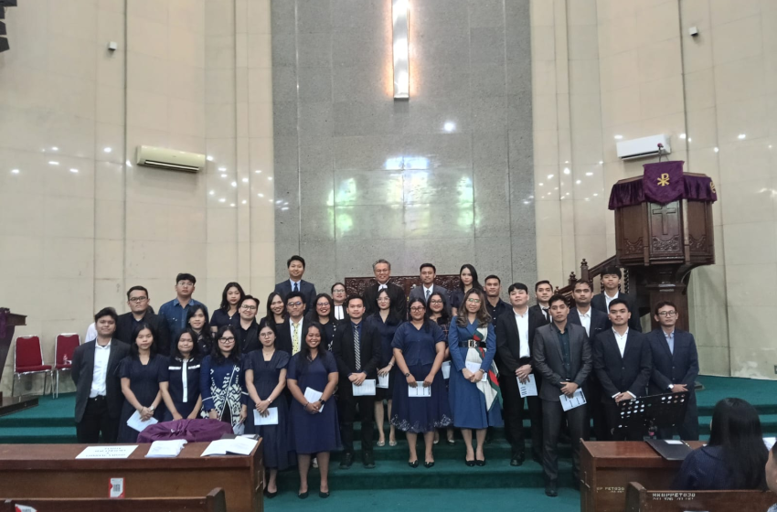 Praeses HKBP Distrik VIII DKI Jakarta Lantik Panitia Piala Praeses dan Gondang Naposo 2026