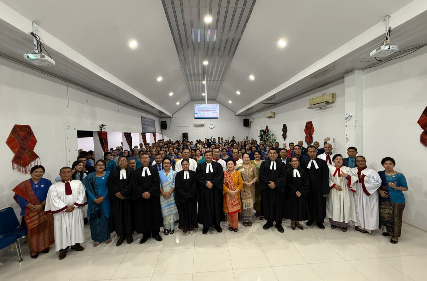  HKBP Cililitan Merayakan Pesta Perak 25 Tahun Berdirinya Gereja