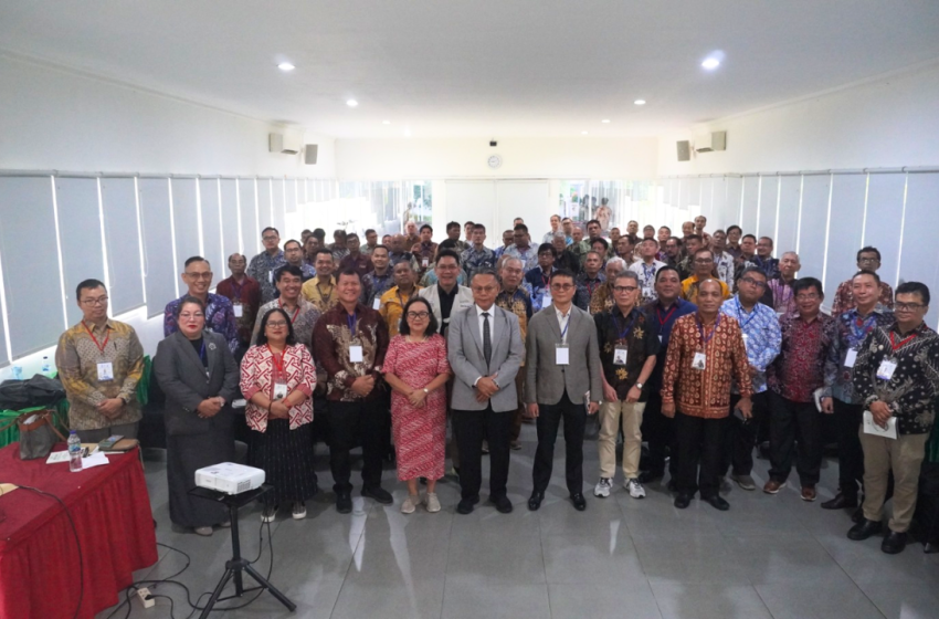 Dari Imam Keluarga Menjadi Wirausahawan Berkarakter: Ama HKBP Distrik VIII Dibekali Strategi Ekonomi dan Pengasuhan Anak Digital